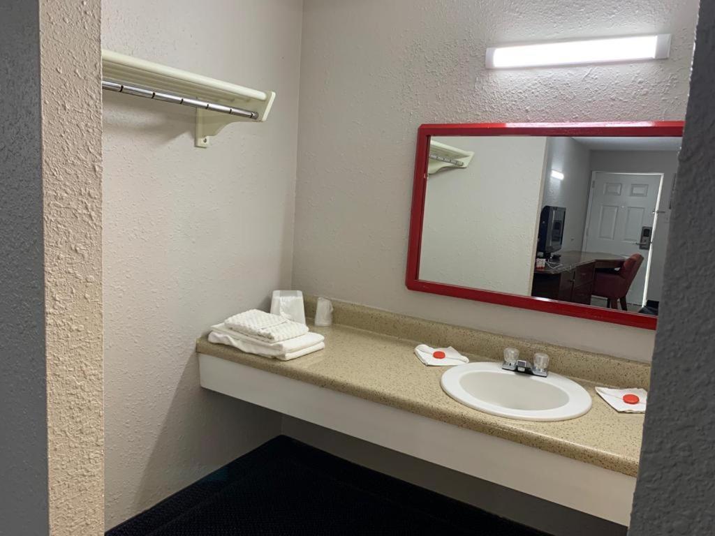 La Casa Inn New Port Richey Gulf Beach Us-19 Dış mekan fotoğraf